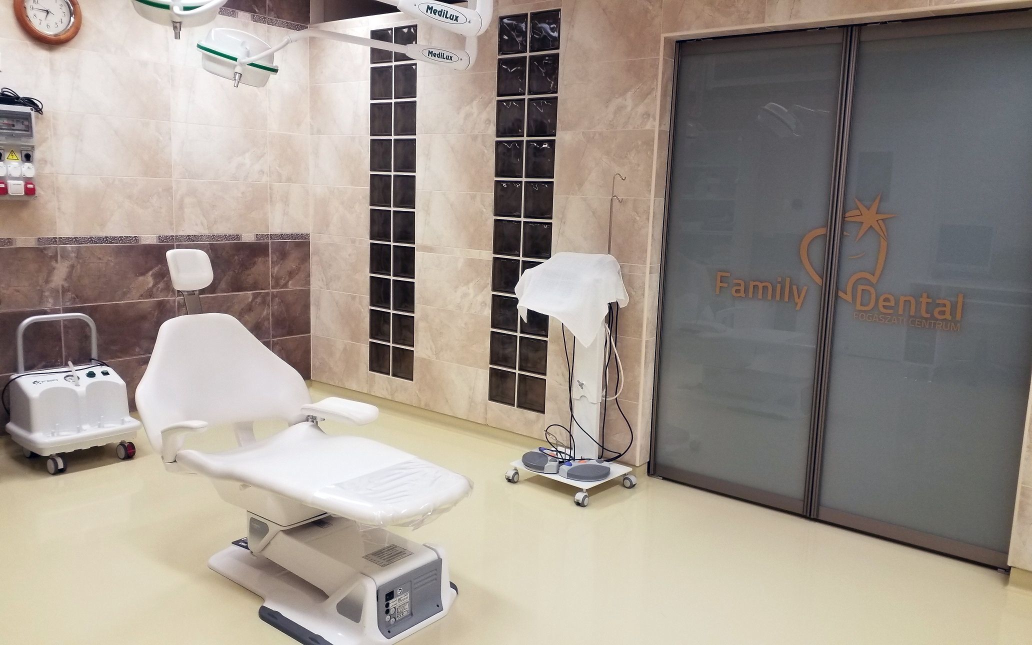 WeNet partnerem raportu Interaktywnie.com. Pobierz e-book o stronach WWW i e-sklepach